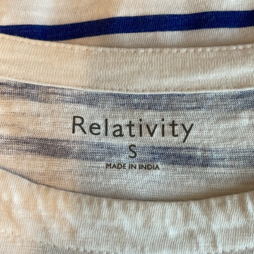 Relativity Top - Picture 12 of 14